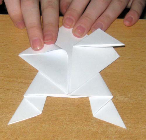 Как сделать оригами Лягушка