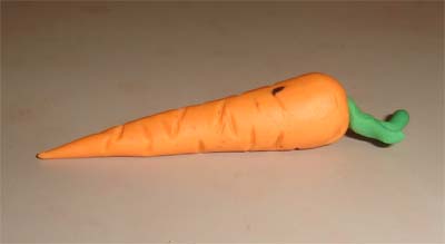 Морковь из пластилина